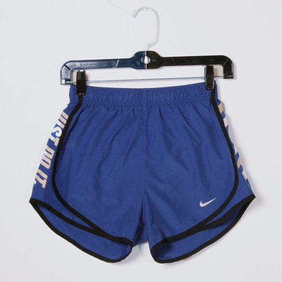 Girls Nike Dri Fit Shorts Lot Size XS - Picture 2 of 9